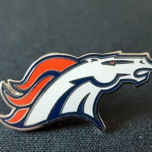 Vintage 2010 NFL Denver Broncos Team Lapel Pin